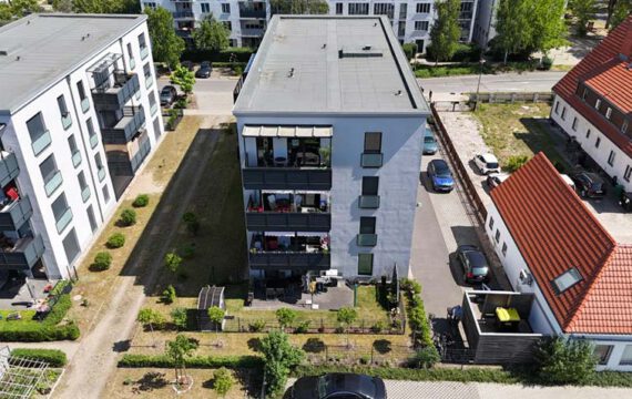 Ansicht-Gebäude-links